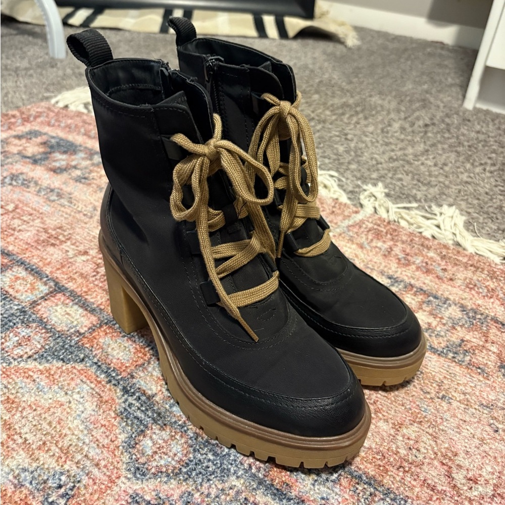Black and Tan Women's Boots